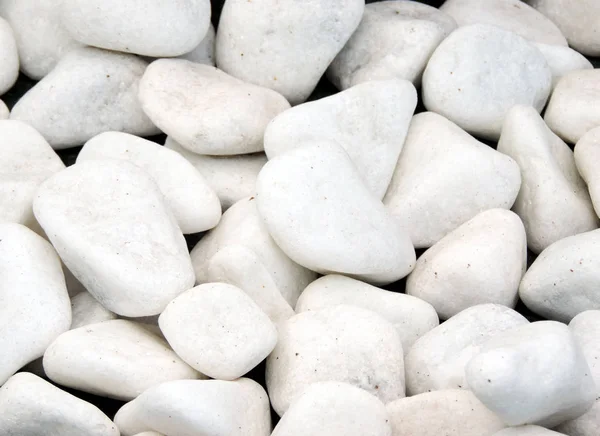 Piedras blancas redondeadas — Foto de Stock