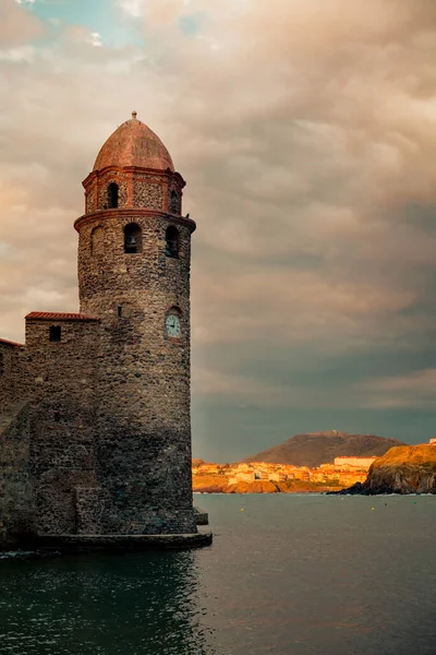 Günbatımında Collioure Çan Kulesi Katalonya Fransa — Stok fotoğraf