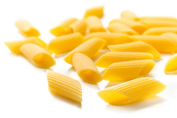 Penne Pasta Изолирована Белом Фоне Итальянская Еда — стоковое фото