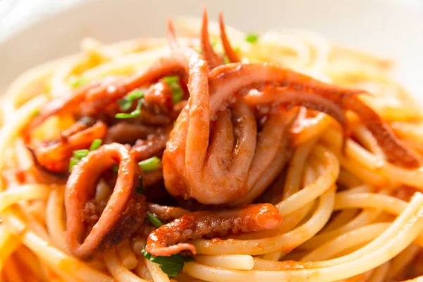 Итальянское Спагетти Соусом Каракатицы Средиземноморская Еда — стоковое фото