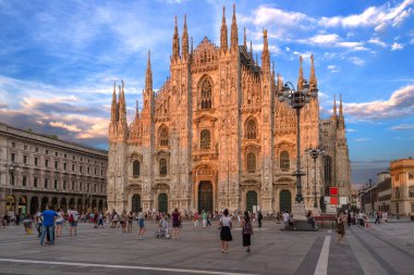 milan, italy: the cathedral of the duomo di milano