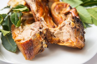 Porcetto arrosto, kavrulmuş domuz, Sardunya tipik gıdalardan