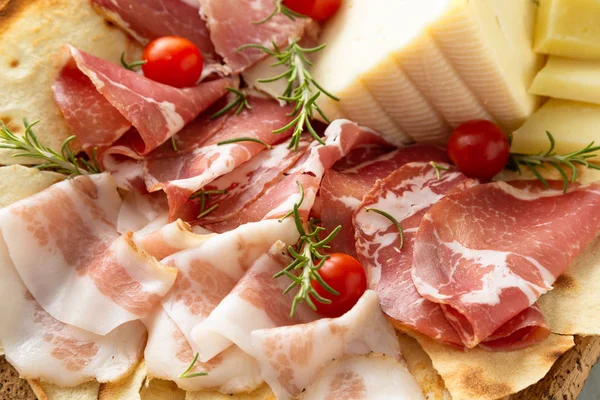 Поднос Типичных Колбас Сыров Сардинии Италия — стоковое фото