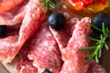 lezzetli dilimlenmiş İtalyan domuz salam closeup