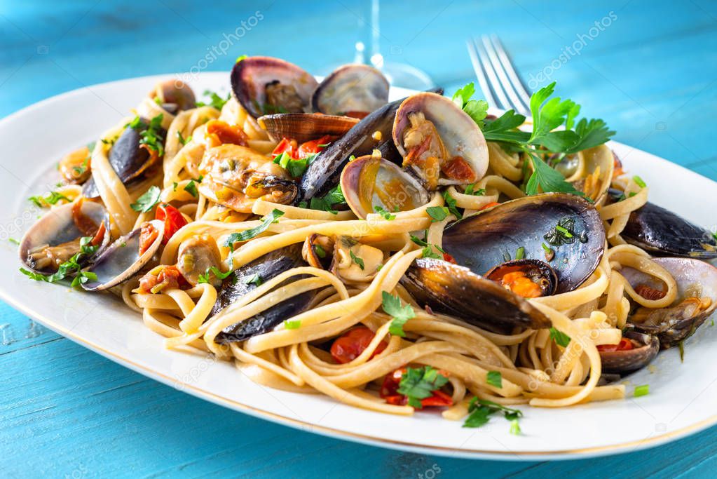 Dish of linguine allo scoglio, typical italian pasta with mixed seafood