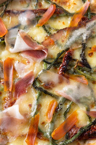 Delicious Gourmet Pizza Guanciale Asparagus Mozzarella Bottarga — Stock Photo, Image