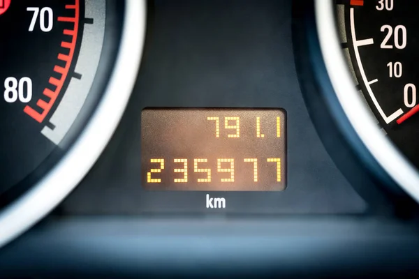 Digital Car Odometer Dashboard Used Vehicle Mileage Meter Numbers Kilometers — Stock Photo, Image