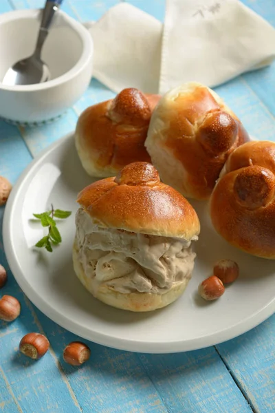 Hazelnut Ice Cream Brioches Sicilian Tradition Closeup — Stock Photo, Image