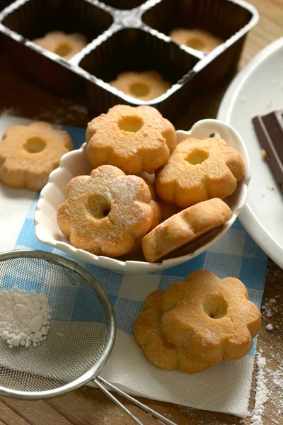 Biscoitos Canestrelli Tigela Branca Tradição Pastelaria Italiana Close — Fotografia de Stock