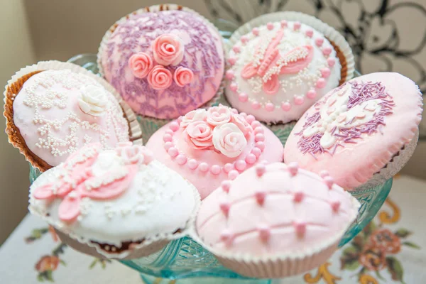 Pink Wedding Cupcakes Ornaments — Stock Photo, Image