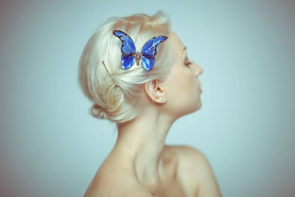 Young Woman Short White Hair Butterfly Hairpin — Stock Photo, Image