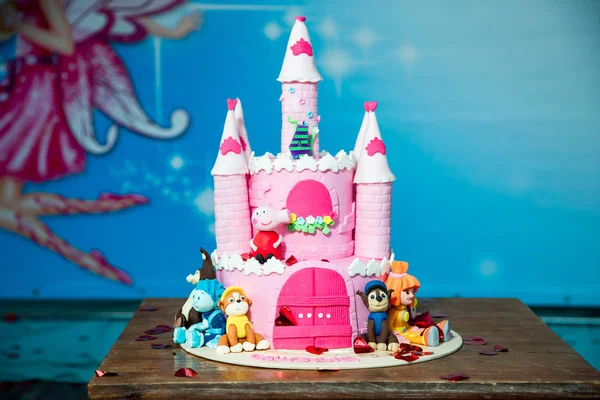 Tårta Form Ett Slott För Födelsedag Stockbild