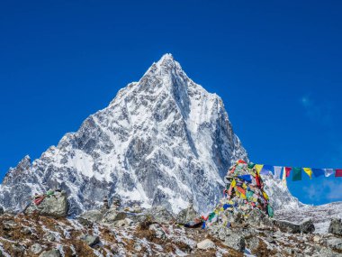 Himalaya dağ manzaralı rota Everest Saha Kampı için