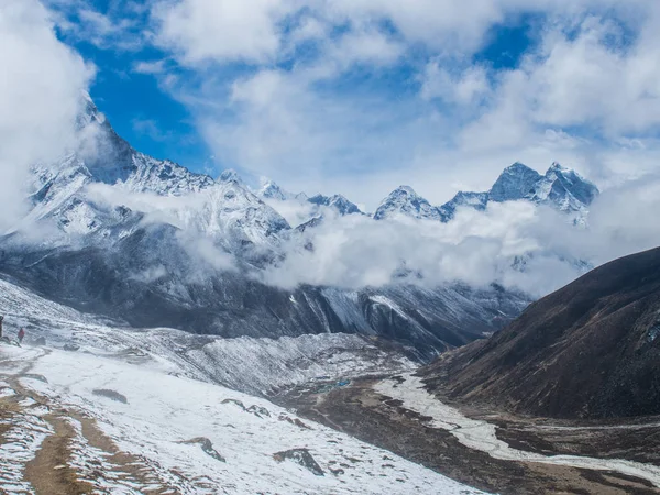 Himalaya dağ manzaralı rota Everest Saha Kampı için