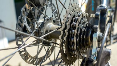 makine dişleri, bisiklet iletimi