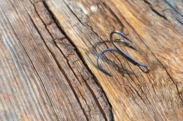 Тройной Крючок Деревянном Фоне Рыбалка Обои Фон — стоковое фото
