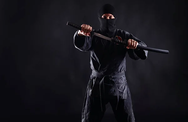 忍者刀の背景を持つ — ストック写真