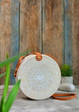 Tropikal bambu çanta yakın çekim