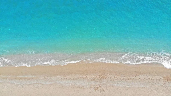 Hava Deniz Dalgaları Plaj Dokusu Arka Plan Üst Görünüm — Stok fotoğraf