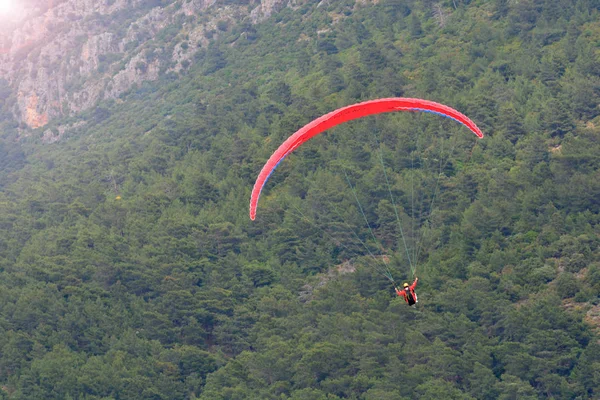 Parapendio Parapendio Sfondo Montano — Foto Stock