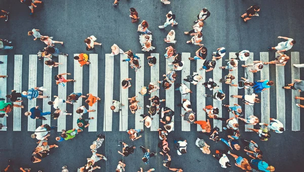 Aéreo Pessoas Reúnem Passadeira Pedestres Fundo Visão Superior Imagem Tonificada — Fotografia de Stock
