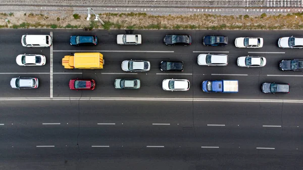 Powietrza Ruch Uliczny Wieloma Samochodami Autostradzie Godzina Szczytu Widok Góry — Zdjęcie stockowe