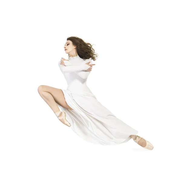 Uma Rapariga Vestido Branco Dançar Ballet Estúdio Filmado Fundo Branco — Fotografia de Stock
