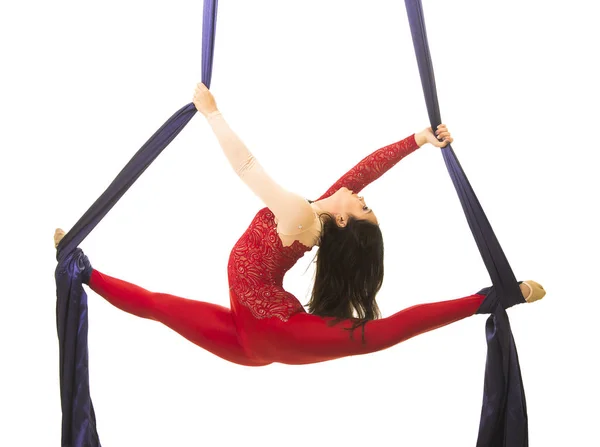 Una Joven Con Pelo Largo Traje Rojo Realiza Ejercicios Gimnasia — Foto de Stock