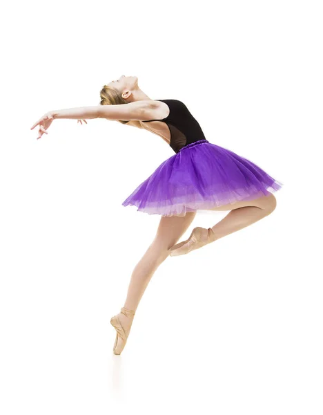 Dívka v purpurovém Tutu a černém tanečním baletu. — Stock fotografie