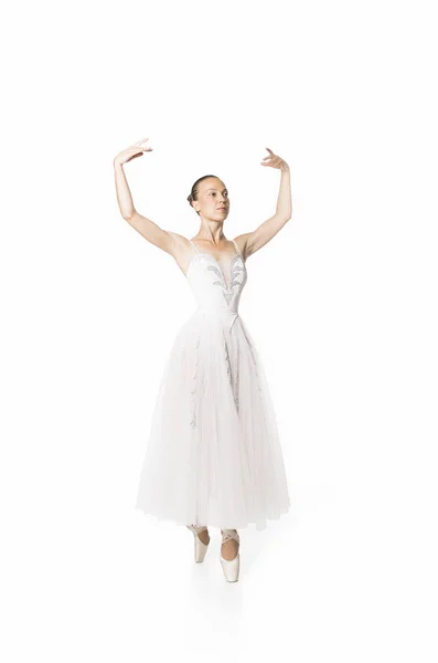 Mince fille dans un corset blanc tutu danse ballet . — Photo