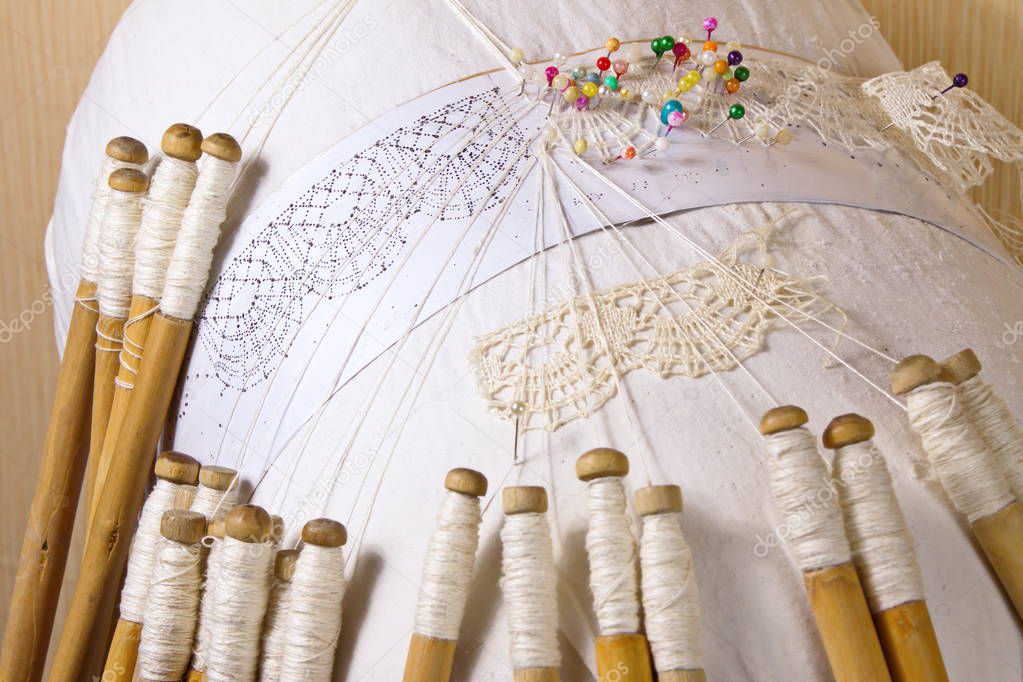 Vologda dimensional lace, flax threads, weaving on bobbins of honeysuckle 