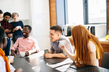 Son dakika zaman dostane bir atmosferde