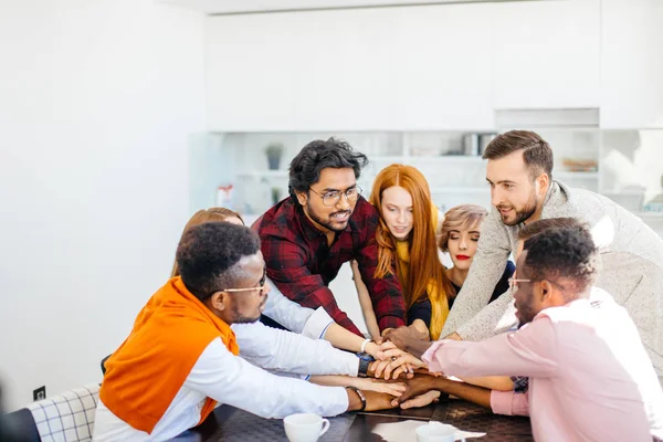 Starkes freundliches Startup-Team — Stockfoto