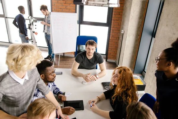 Youth taking part in sociological research on trade — Stock Photo, Image