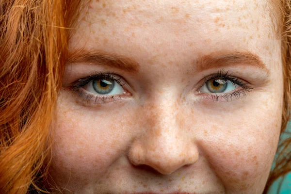Rousse Fille Yeux Verts Images Libres De Droit Photos De Rousse Fille Yeux Verts Depositphotos Rousse Fille Yeux Verts Images Libres De Droit Photos De Rousse Fille Yeux Verts Depositphotos