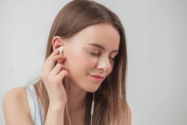 etheral müzik. müzik ruhun. müzik ve tıp kavramı