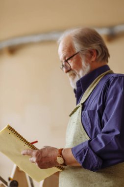 Atölye bir taslak çizim