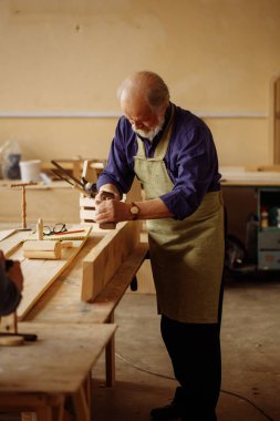 eski esnaf elleriyle iyidir.