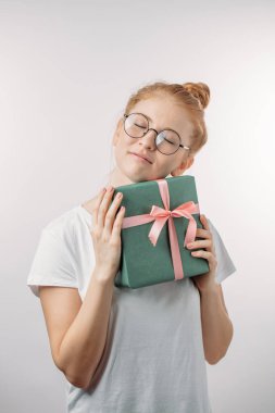 parents.a en sevdiğim çocuktan mevcut dokunmadan dan yıldönümü bresent