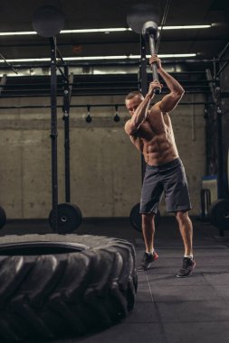 kızgın sporcu spor salonu, buhar kapalı izin veriyor