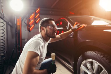 mikrofiber bez, araba ayrıntılı veya kavram valeting temizlik araba dostum