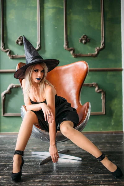 Emotional Young Women Halloween Costumes Sitting Chait — Stock Photo, Image
