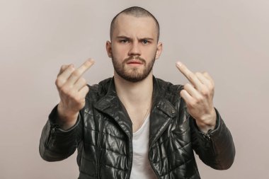 pislik, amn. Defolmak. Canı cehenneme