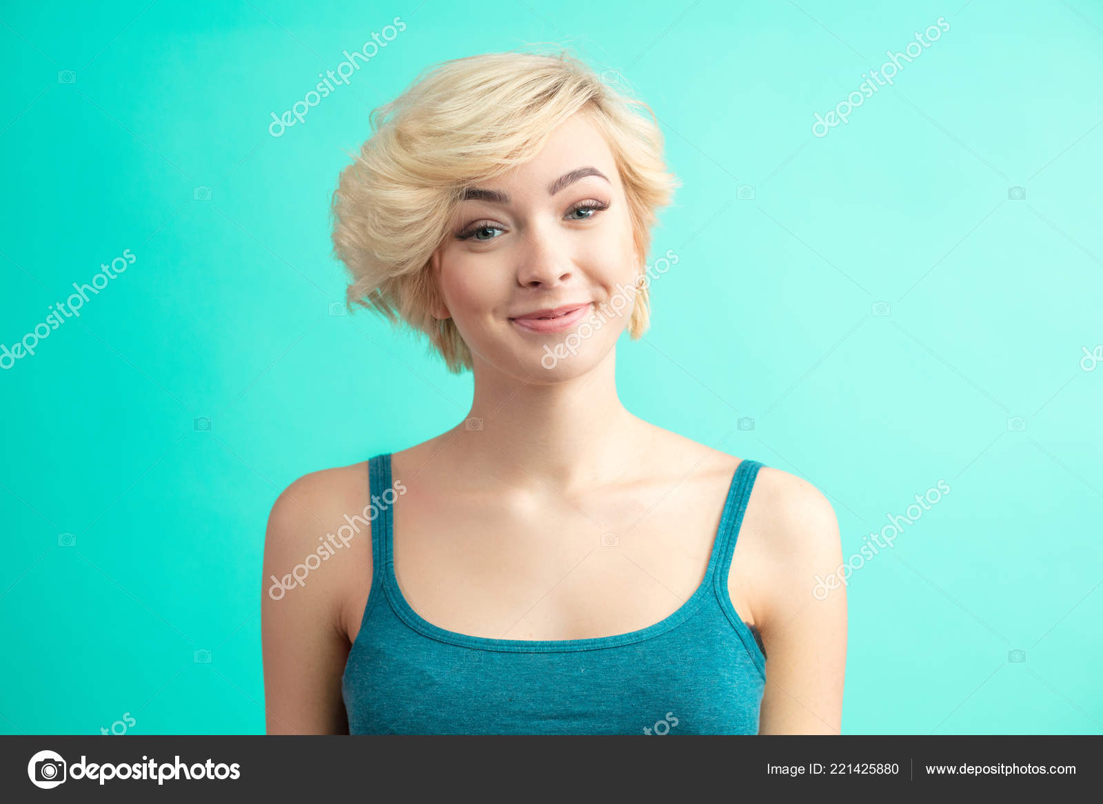 Fashion Haircut Hairstyle Woman With Short Blonde Hair Style