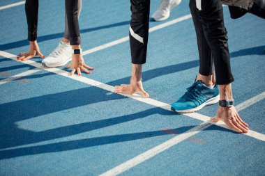 yan görünümü kadar düşük start.close fotoğraf kırpılmış.