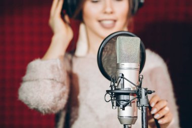 şarkı kayıt için gerekli şey