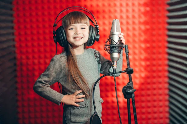 Positiv stämning i musik studion — Stockfoto