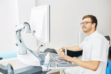 mutlu terapist istemci tarama