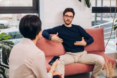 Raporlama iş. gazete, dergi, radyo, televizyon,