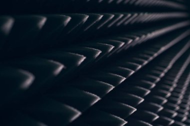 Duvardaki zikzak çizgiler